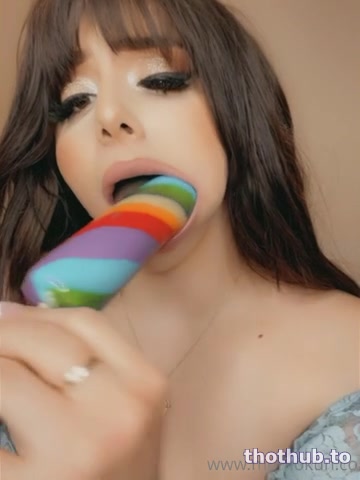 OnlyFans leaked Momokun suck dildo on HDthot