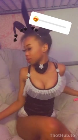 OnlyFans leaked Smoll Ari Sexy Outfit Tease on HDthot