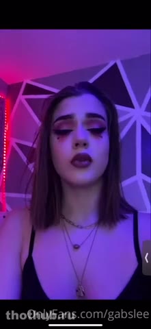 OnlyFans leaked Gorgeous Teen With Enormous Ass (Video 5) on HDthot