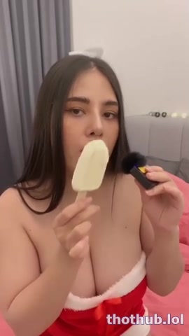 OnlyFans leaked ASMR Wan eating ice cream on HDthot