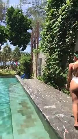 Ana OnlyFans leaked Ana's Snapchat (Video 189) on HDthot