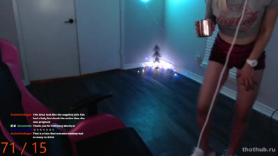 Laura Eclipse Twerks On Twitch Live Stream