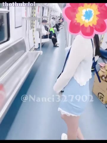 OnlyFans leaked Nanci327902 - flashing ass on train on HDthot