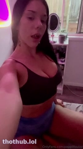 OnlyFans leaked Poppiillouizz Clothed Dildo Play on HDthot