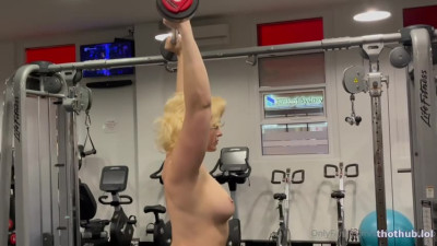 Stefania Ferrario Weightlifting Gym