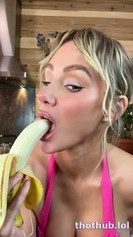 OnlyFans leaked Sara Jean Underwood-Suckin on Bananas on HDthot