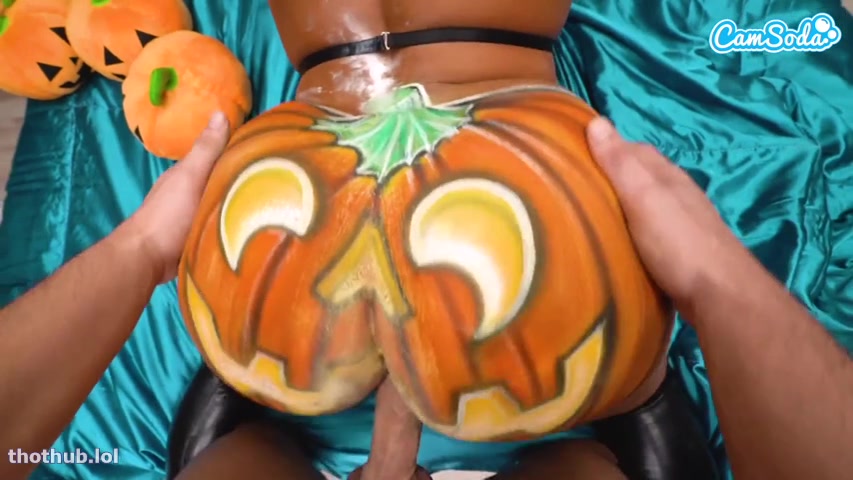 OnlyFans leaked Hayley Davies Pumpkin on HDthot