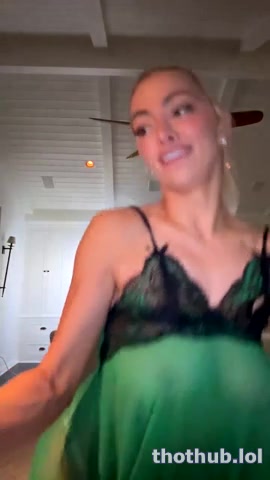 OnlyFans leaked Lindsey Pelas nude Try-on Live Stream on HDthot