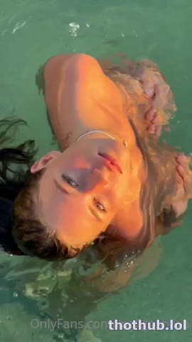 OnlyFans leaked Anna Malygon Nude swimming on HDthot