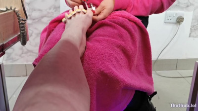 Carly Rae Summers BTS Pedicure ,