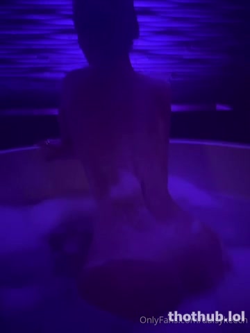 OnlyFans leaked Daisy Keech-nudity friendly spa on HDthot