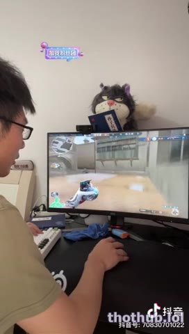 OnlyFans leaked sexy man playing game on HDthot