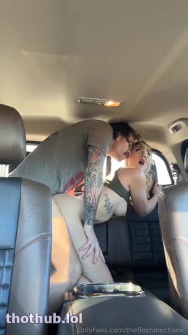 OnlyFans leaked Savvy Suxx - Car Sex With The Flesh Mechanic on HDthot