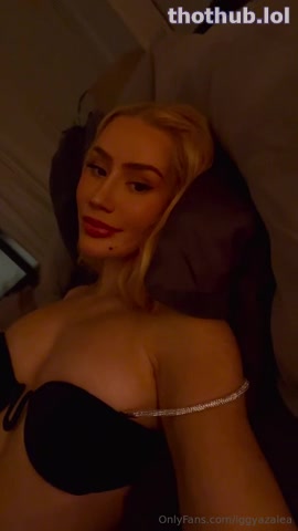 OnlyFans leaked Iggy Azalea bedroom tease black lingerie on HDthot