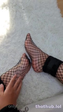 Hina daydream feet fishnet