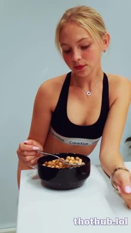 OnlyFans leaked Jordyn jones eating cereals on HDthot