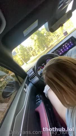 OnlyFans leaked Milky Honey car blowjob on HDthot